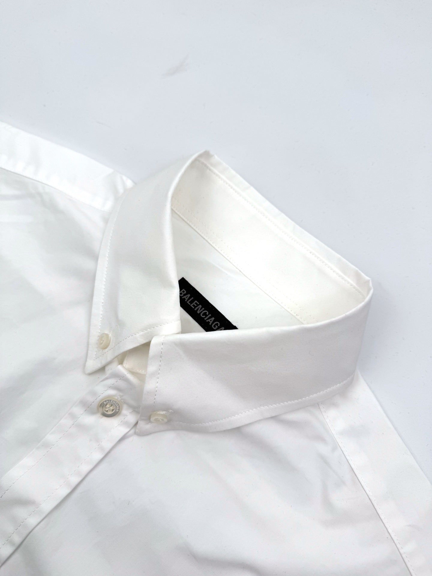 2026 New Balen BB Embroidered Shirt (25256-B25)