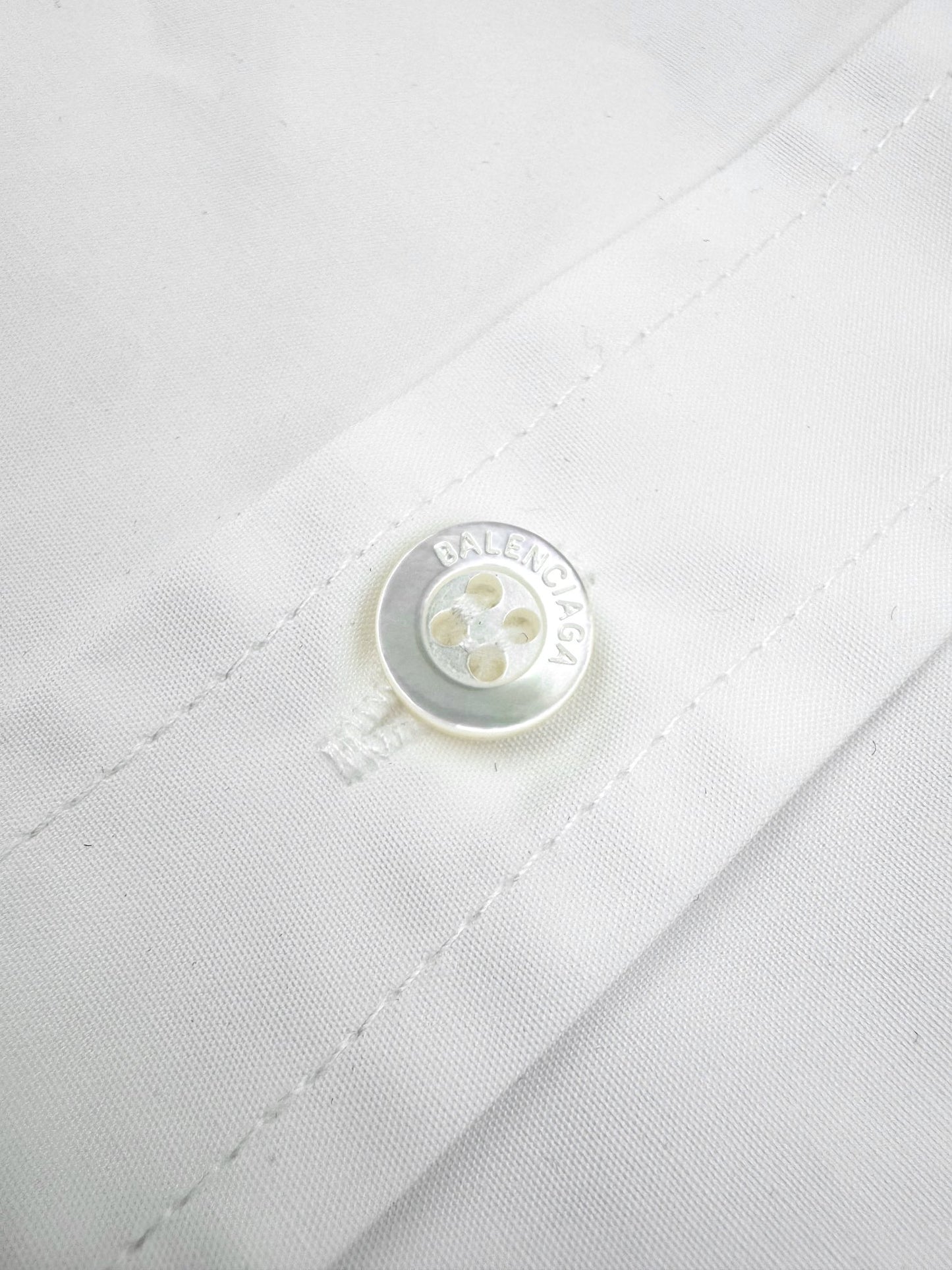 2026 New Balen BB Embroidered Shirt (25256-B25)