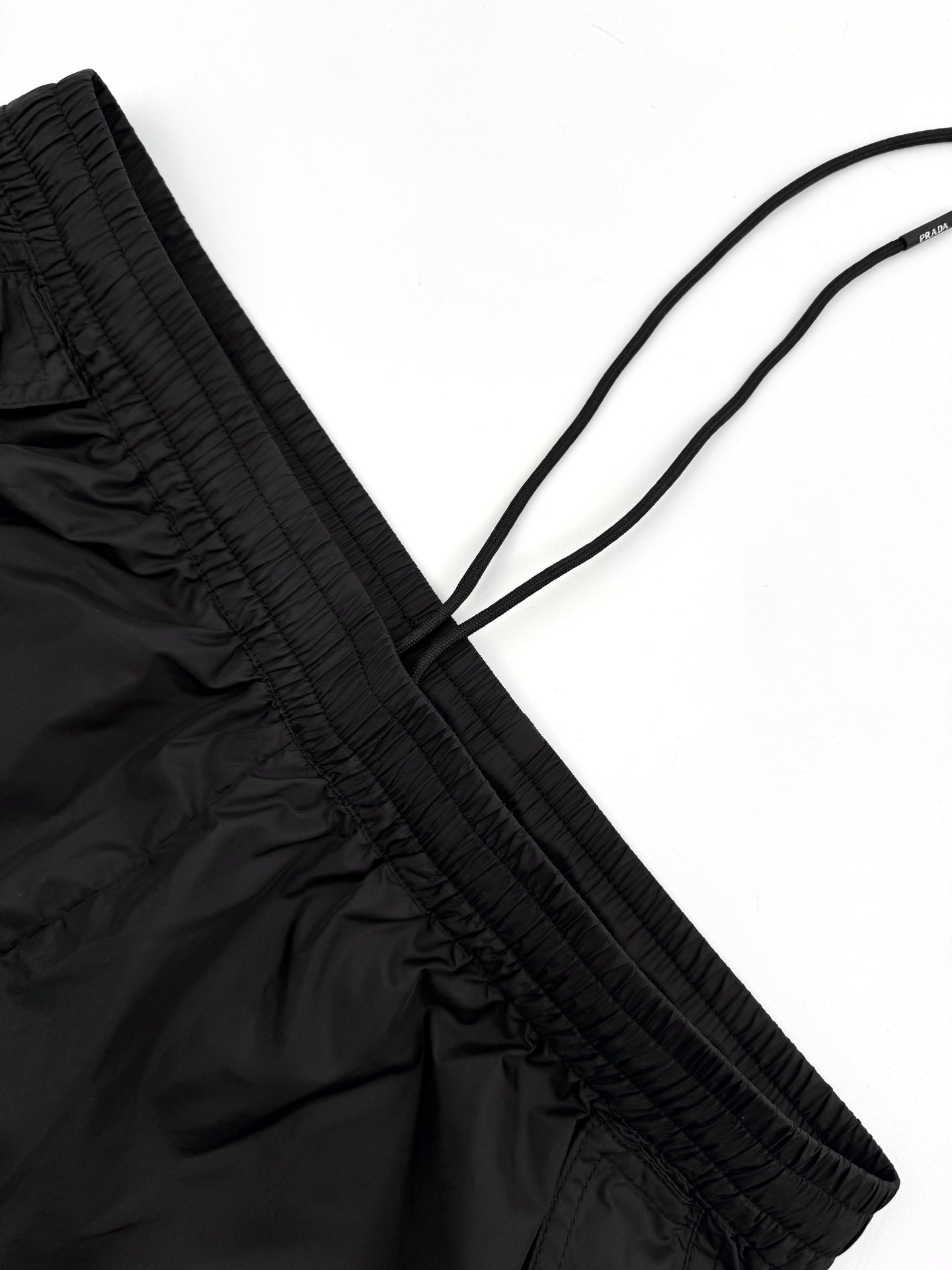 2026 New Triangle Brand Printed Nylon Shorts (MM060-A45)