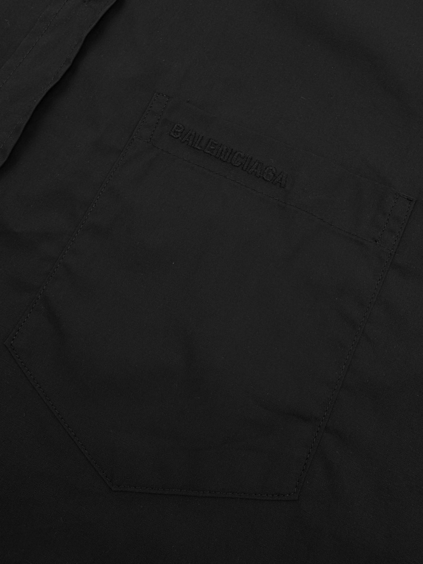 2026 New Balen Tape Short-Sleeved Shirt (25241-A70)