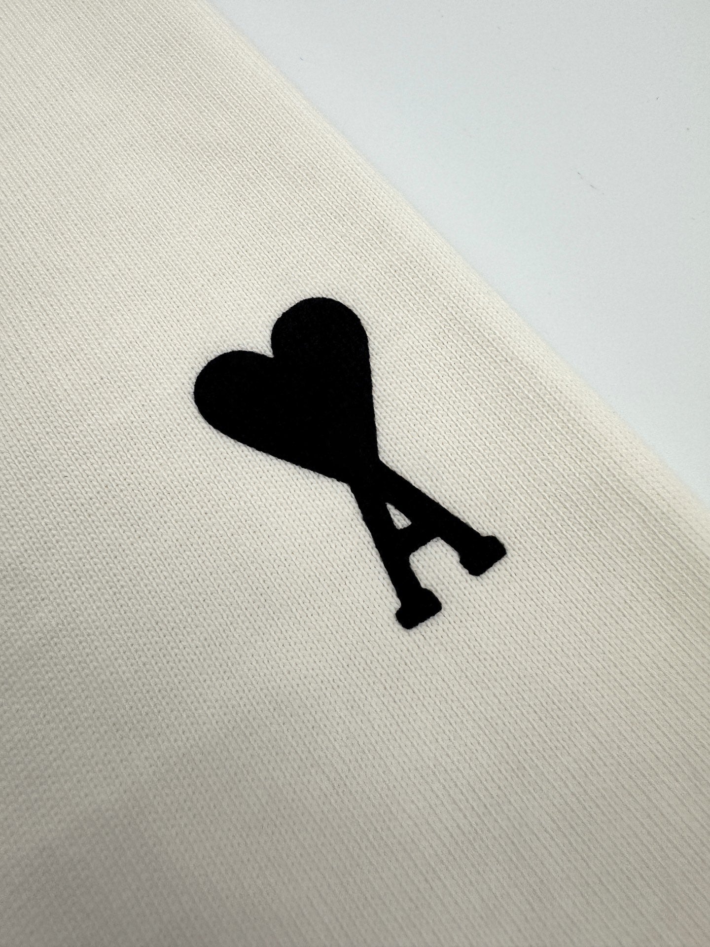 2026 New Heart A Letter Print Box-Fit Short-Sleeved T-Shirt (BB813-A15)