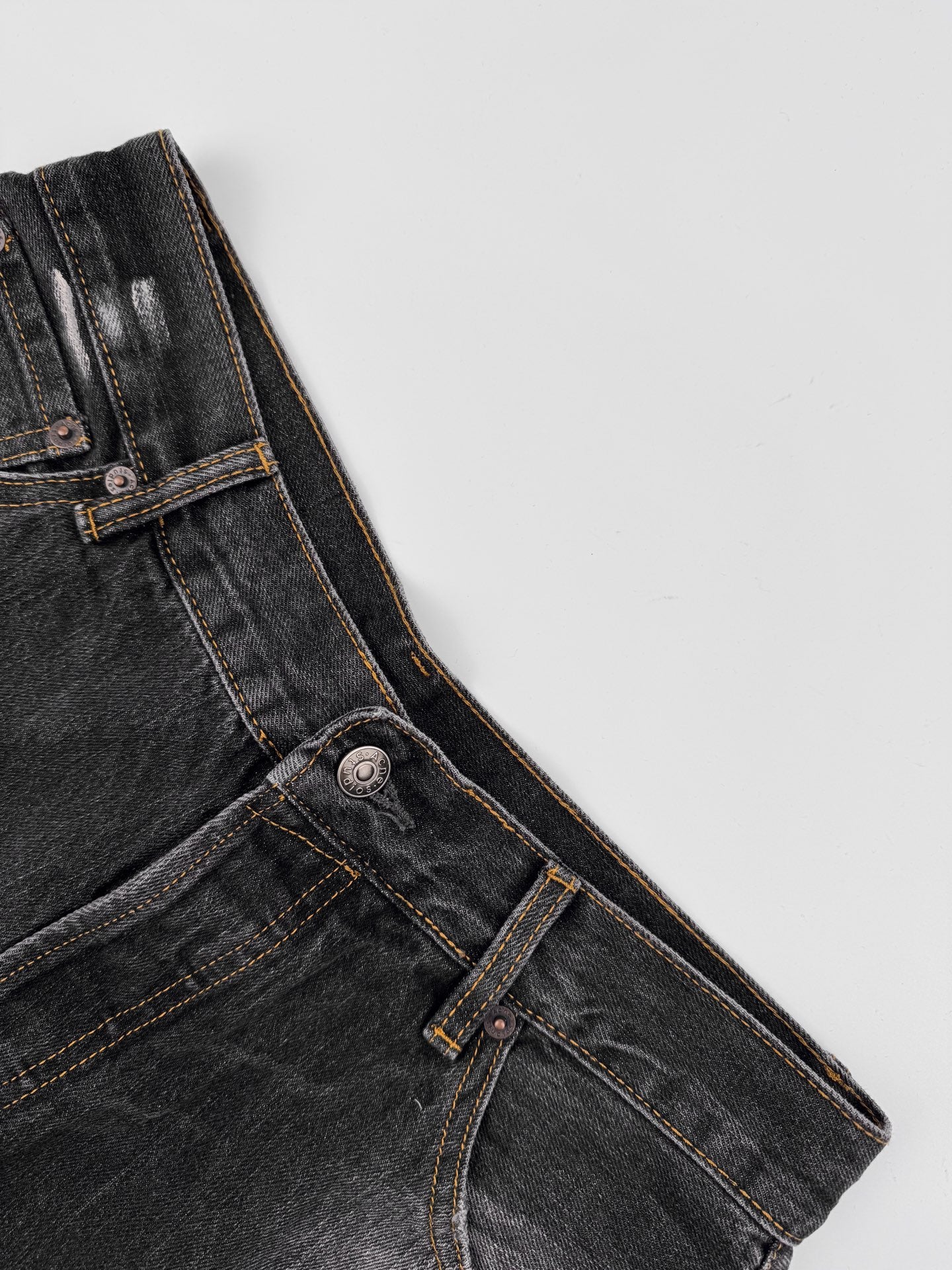 2026 New Acn Splatter-Washed Distressed Jeans (BB802-B65)