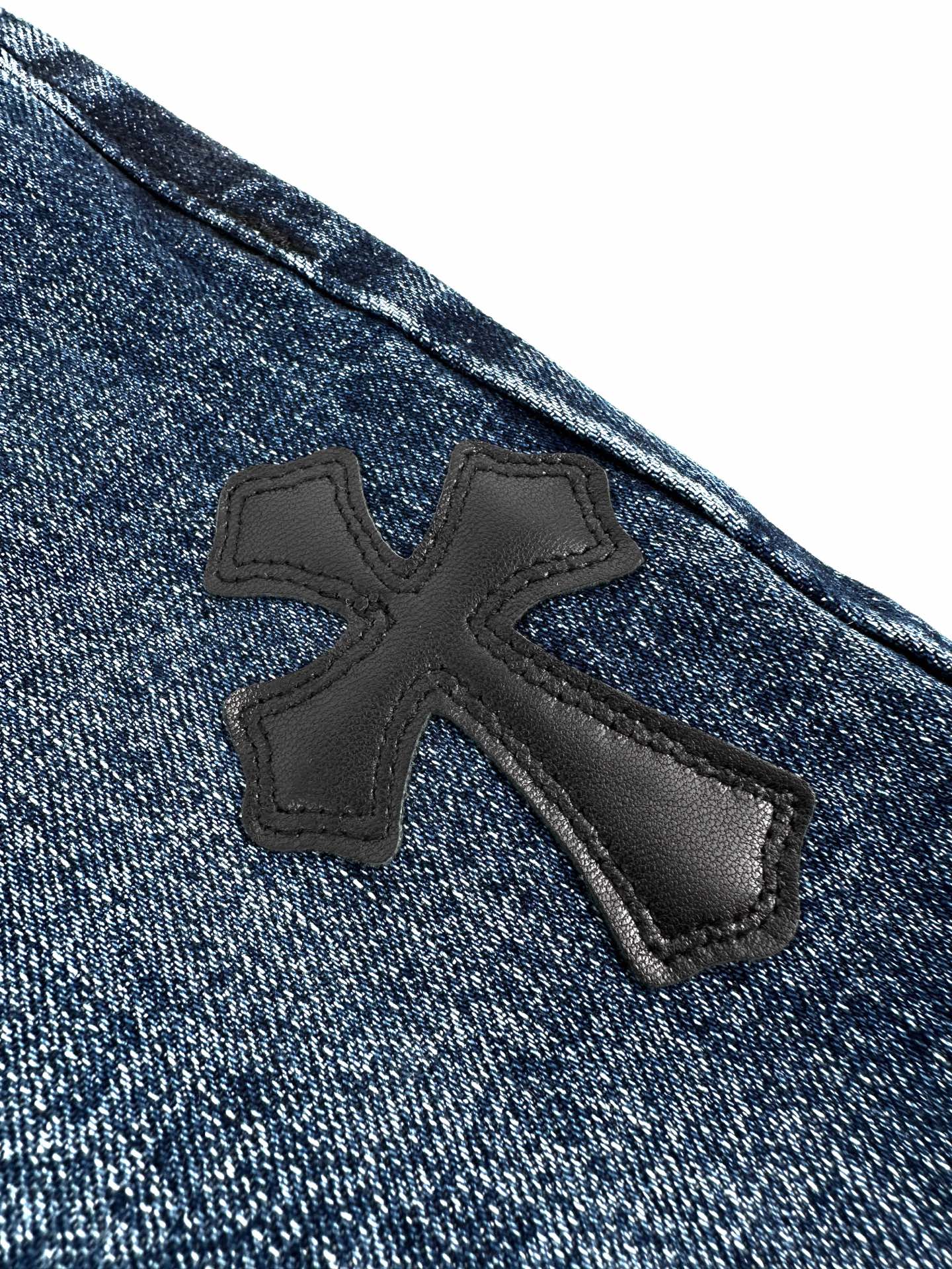 2026 New CH Cross Logo Denim Shorts (BB816-B15)