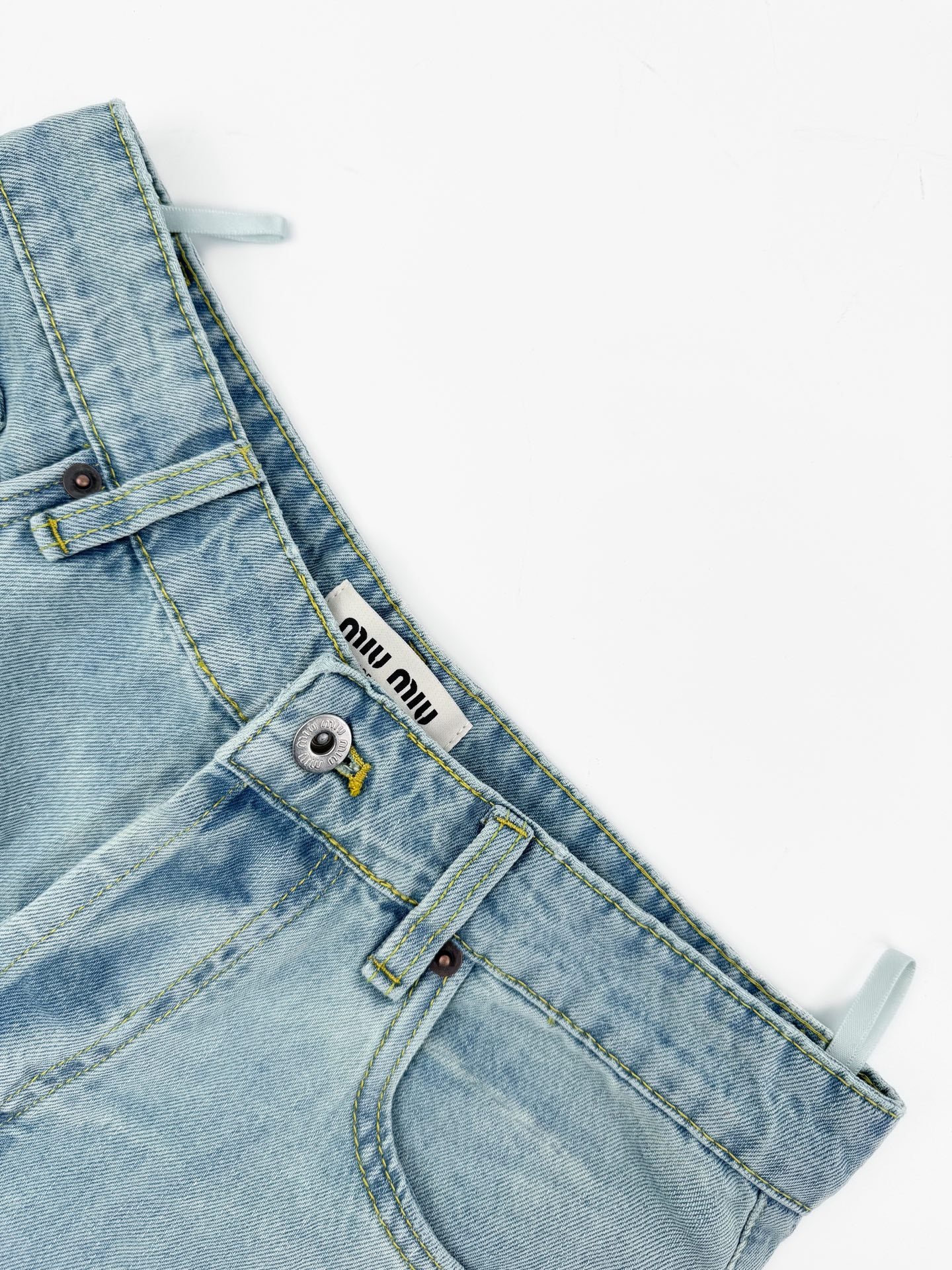 2026 Women’s MM Embroidered Logo Jeans  (EE410)