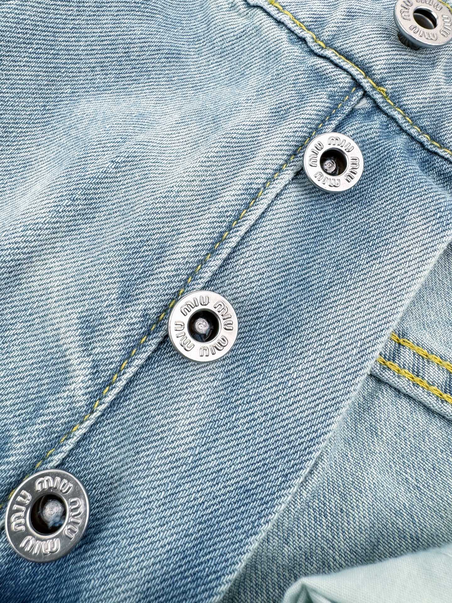 2026 Women’s MM Embroidered Logo Jeans  (EE410)