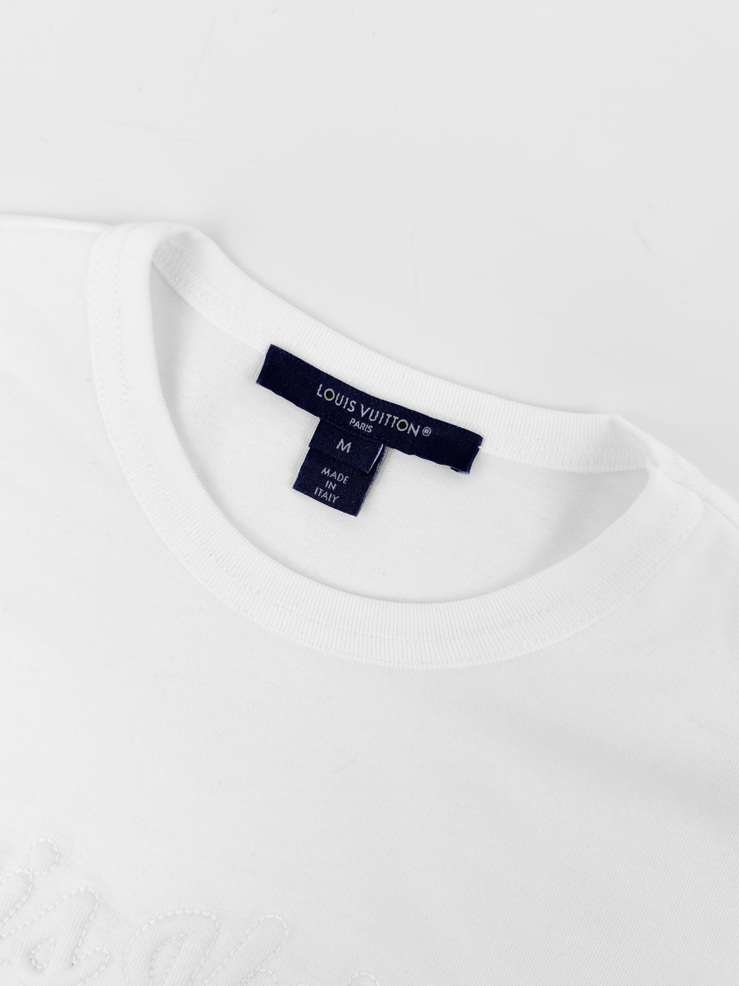 2026 Women’s LY Logo Embroidered Short-Sleeved T-Shirt (EE409)