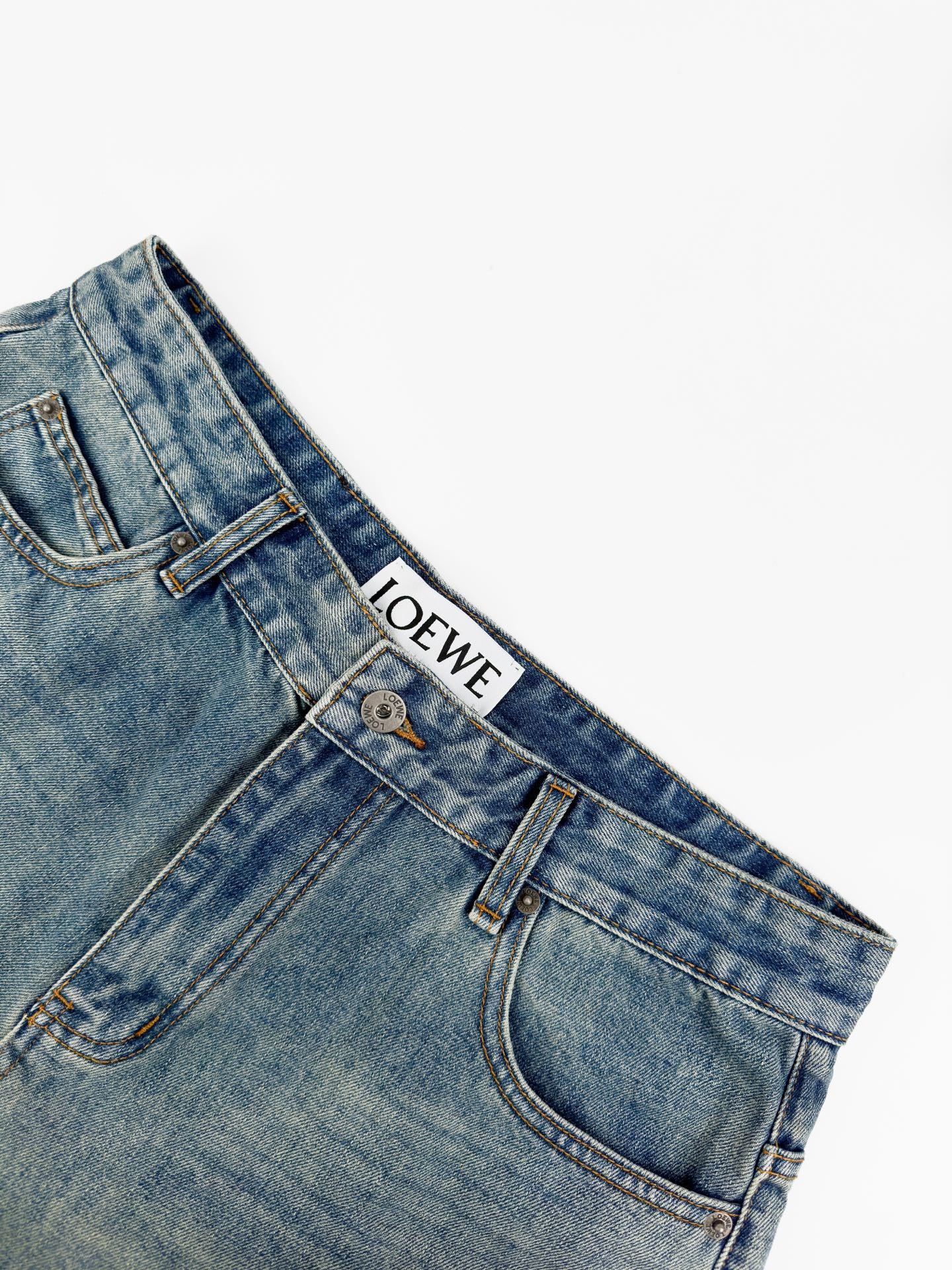 2026 Women’s Way Embroidered Leather-Tagged Jeans (EE414)