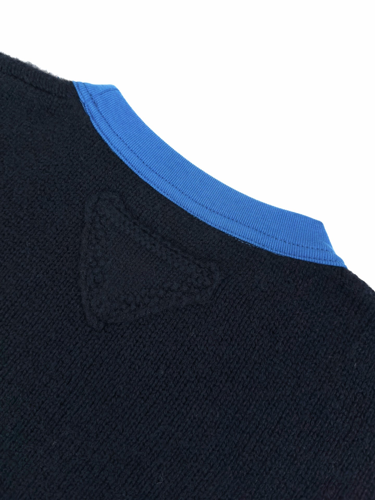 2026 Women’s Triangle Brand Short-Sleeved Jumper with Triangle Logo (DD102)
