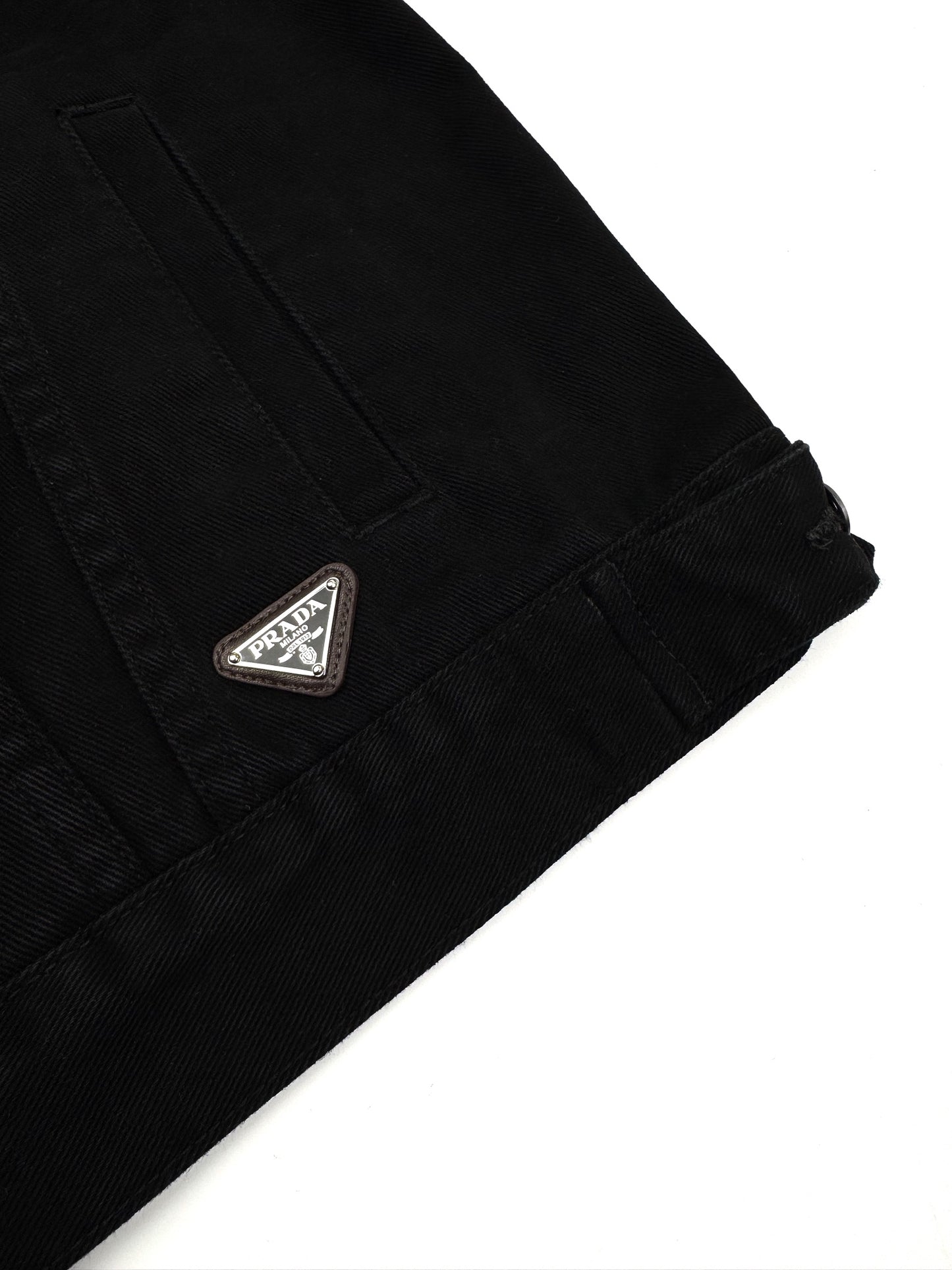 2026 New Triangle Brand Logo Denim Jacket (25301-B80)