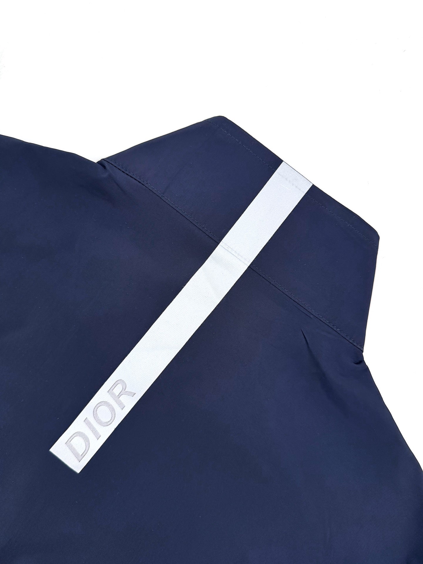 2026 New CD Logo Zip-Up Jacket (MM057-B60)