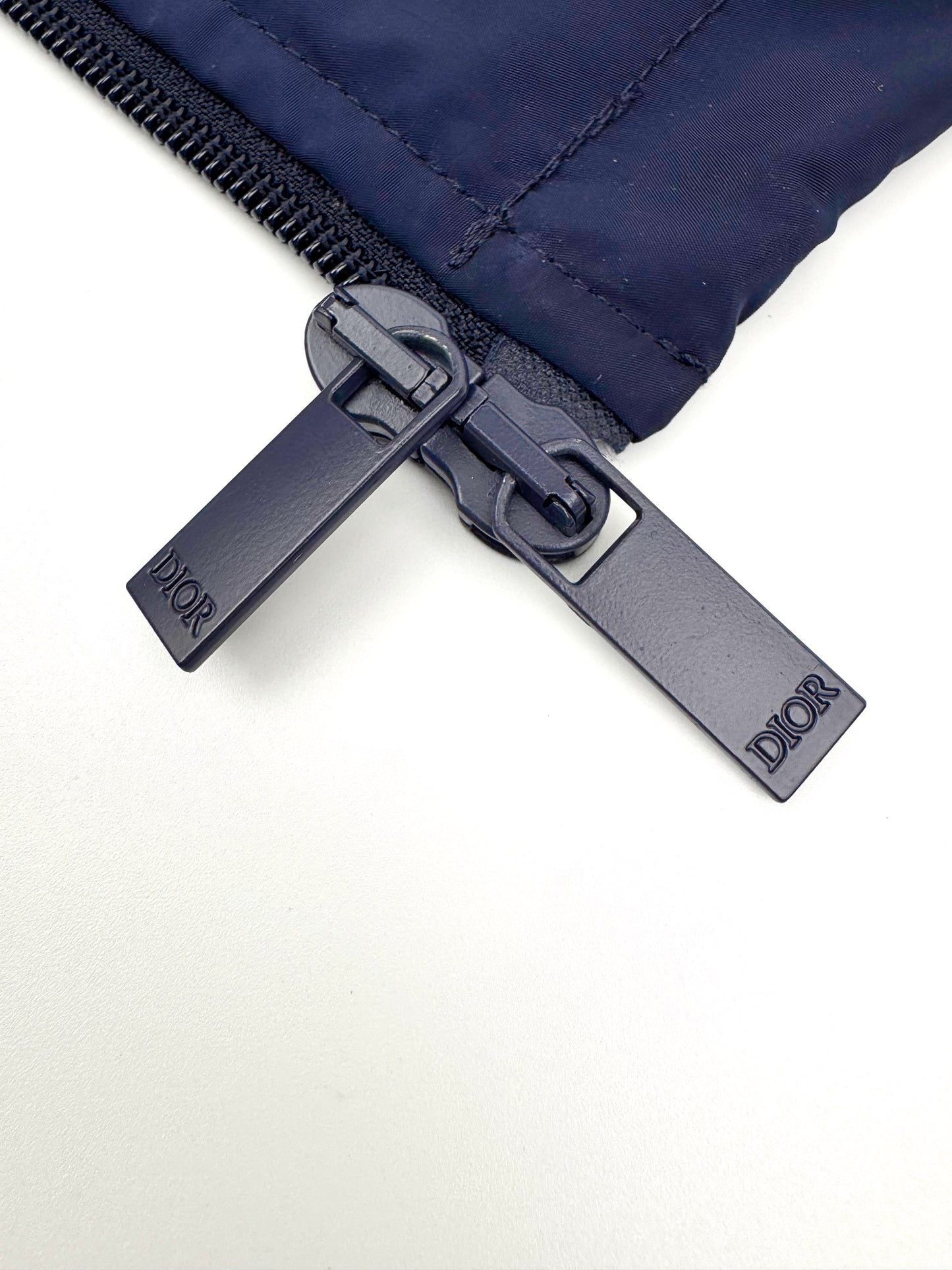 2026 New CD Logo Zip-Up Jacket (MM057-B60)