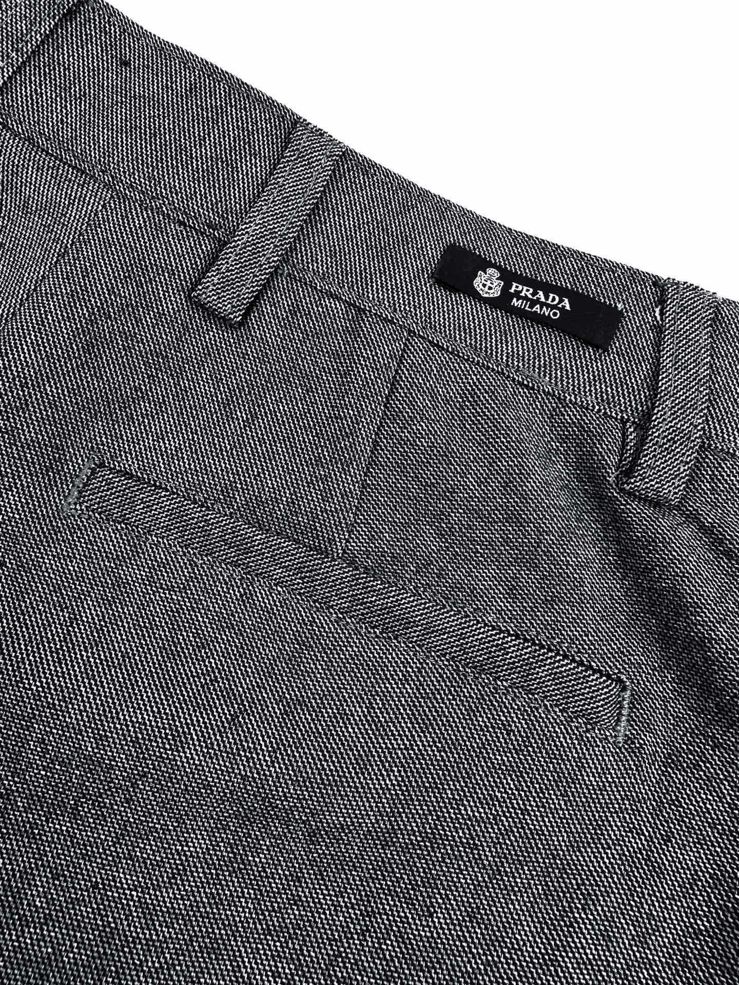 2026 Women’s Triangle Brand Logo Label Shorts (FF725)