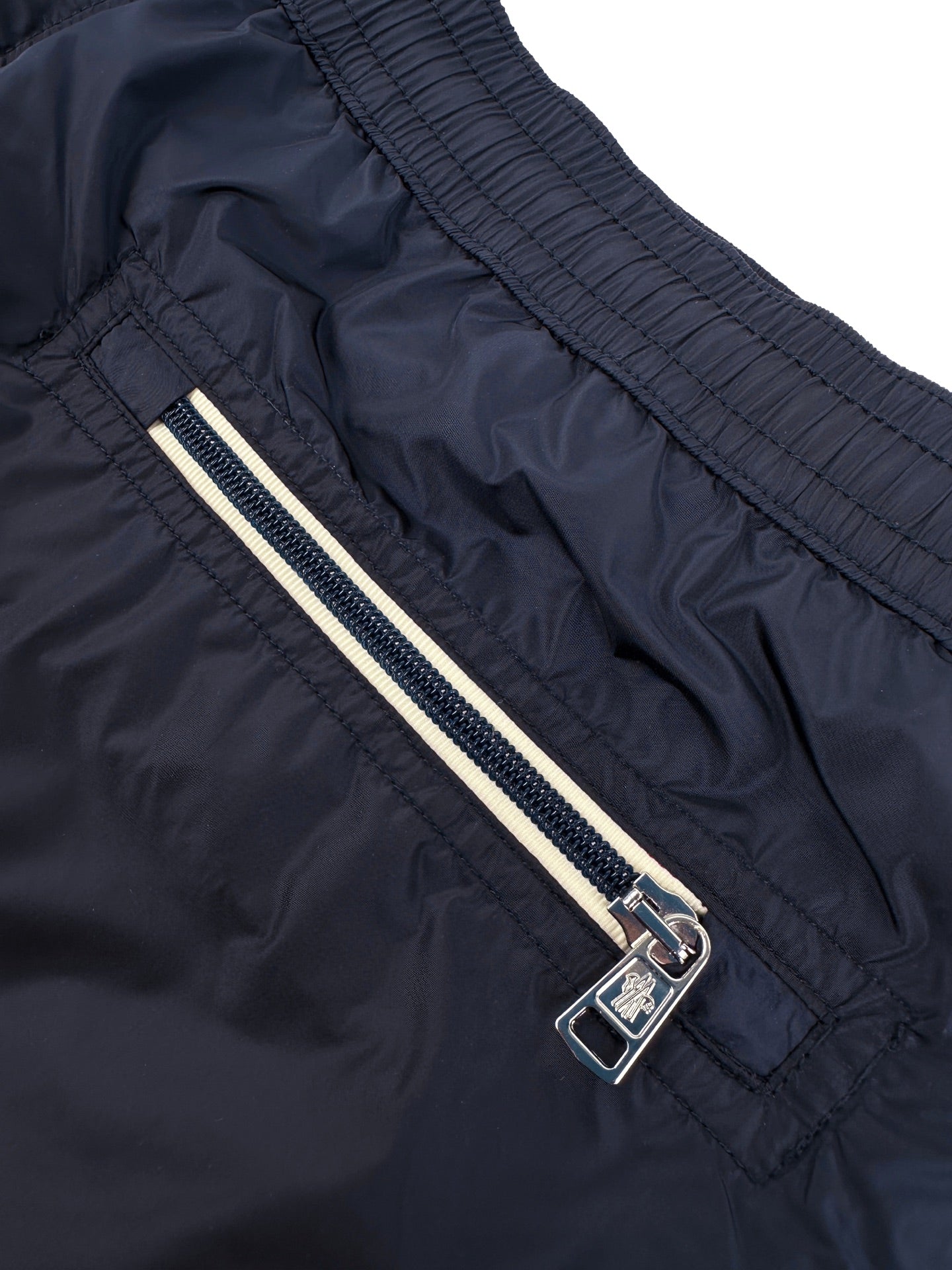 2026 New Mon Patch Logo Shorts (BB829-A40)