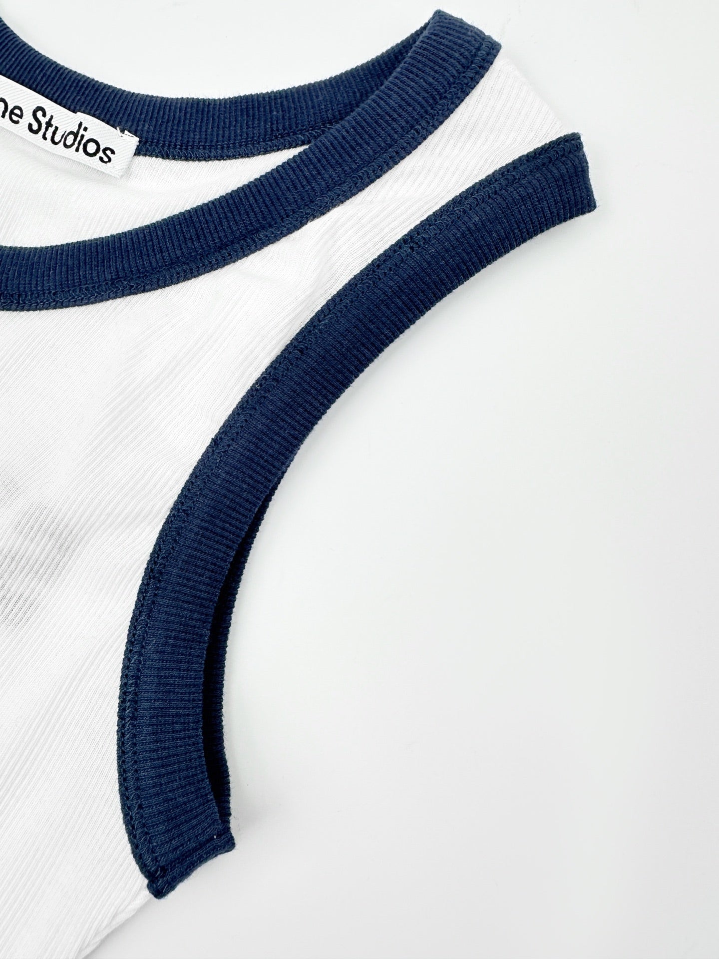 2026 Women’s Acn Logo Digital Vest (FF732)