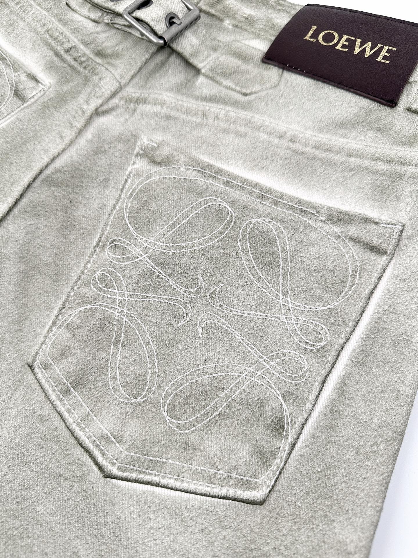 2026 Women’s Way Leather Jeans (EE404)