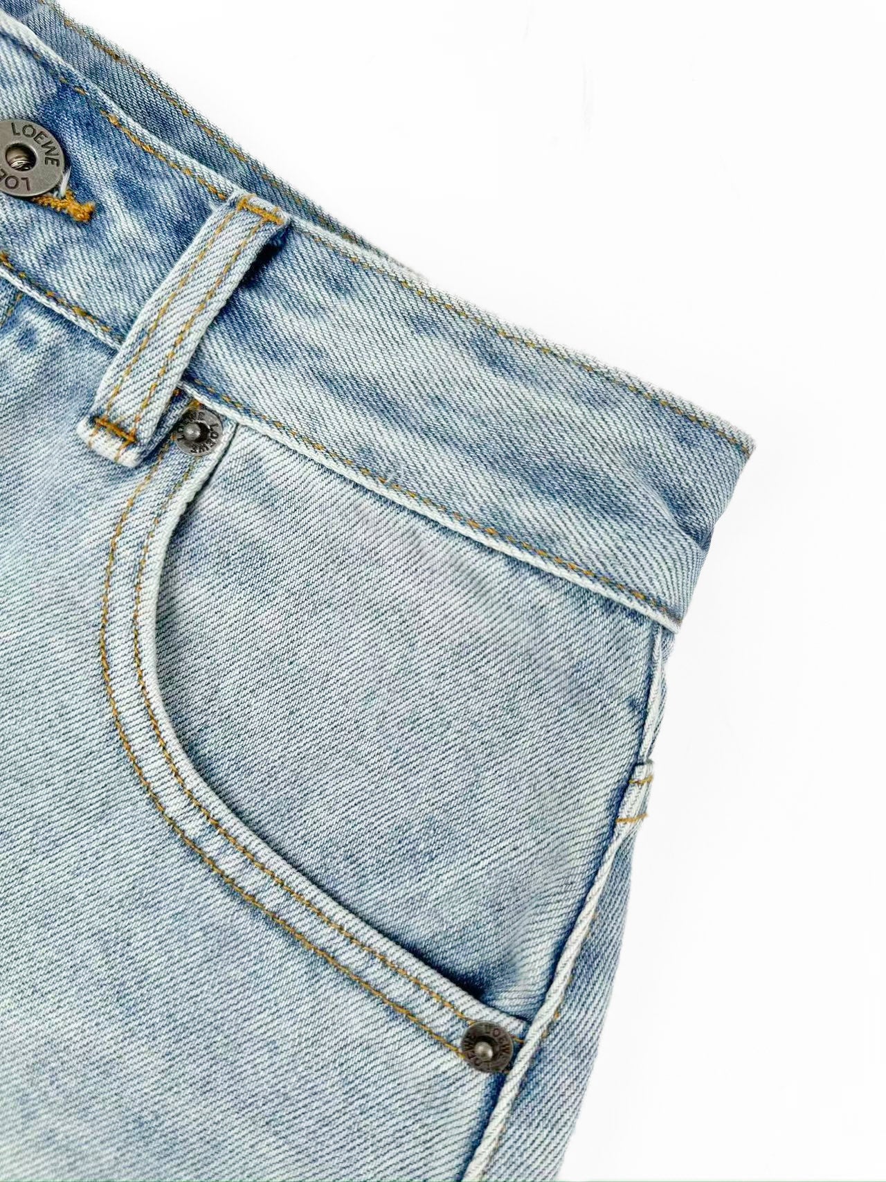 2026 Women’s Way Embroidered Leather Denim Shorts (EE422)