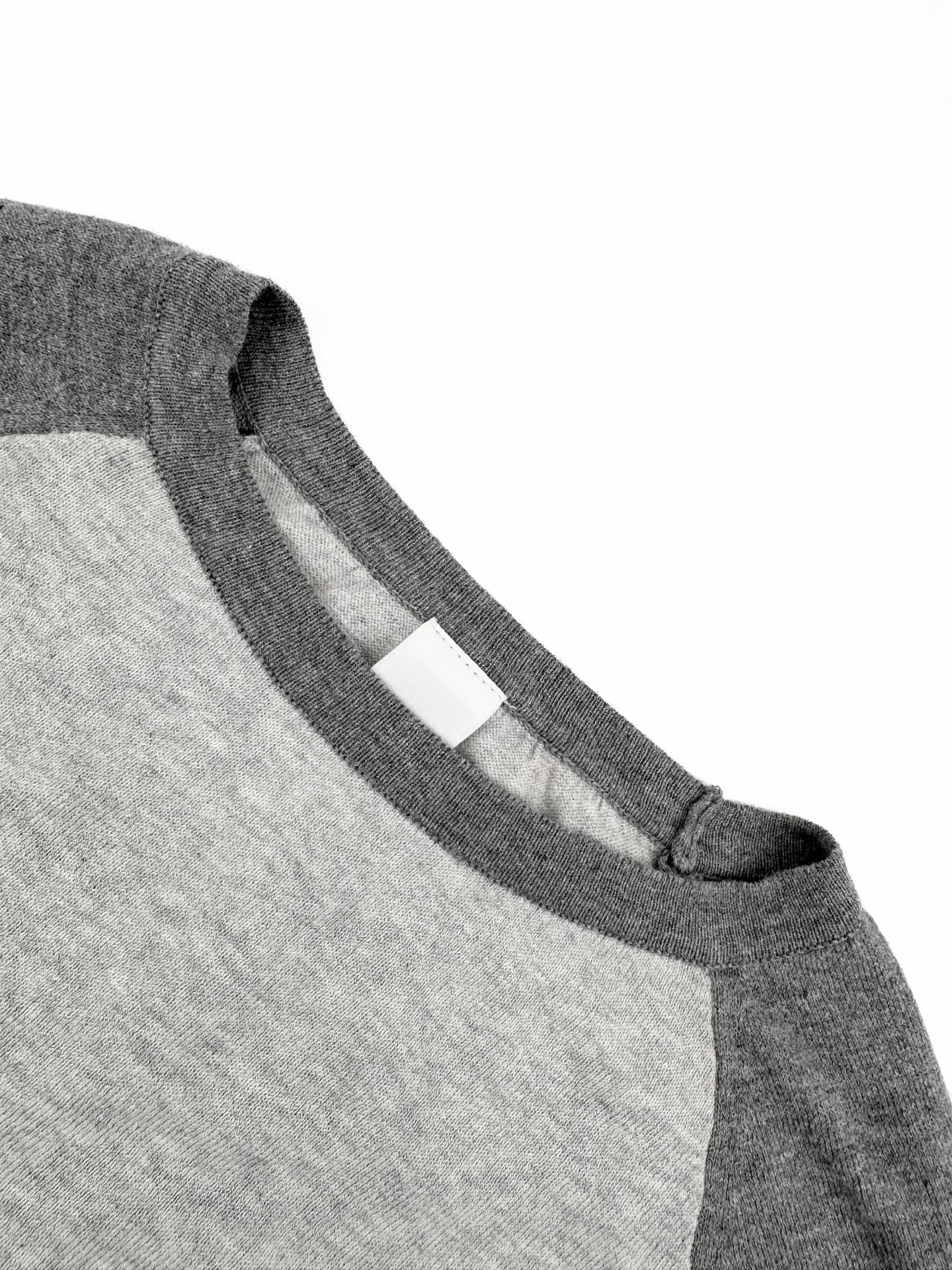 2026 Women's CH Logo Embroidered Long-Sleeve (DD153)