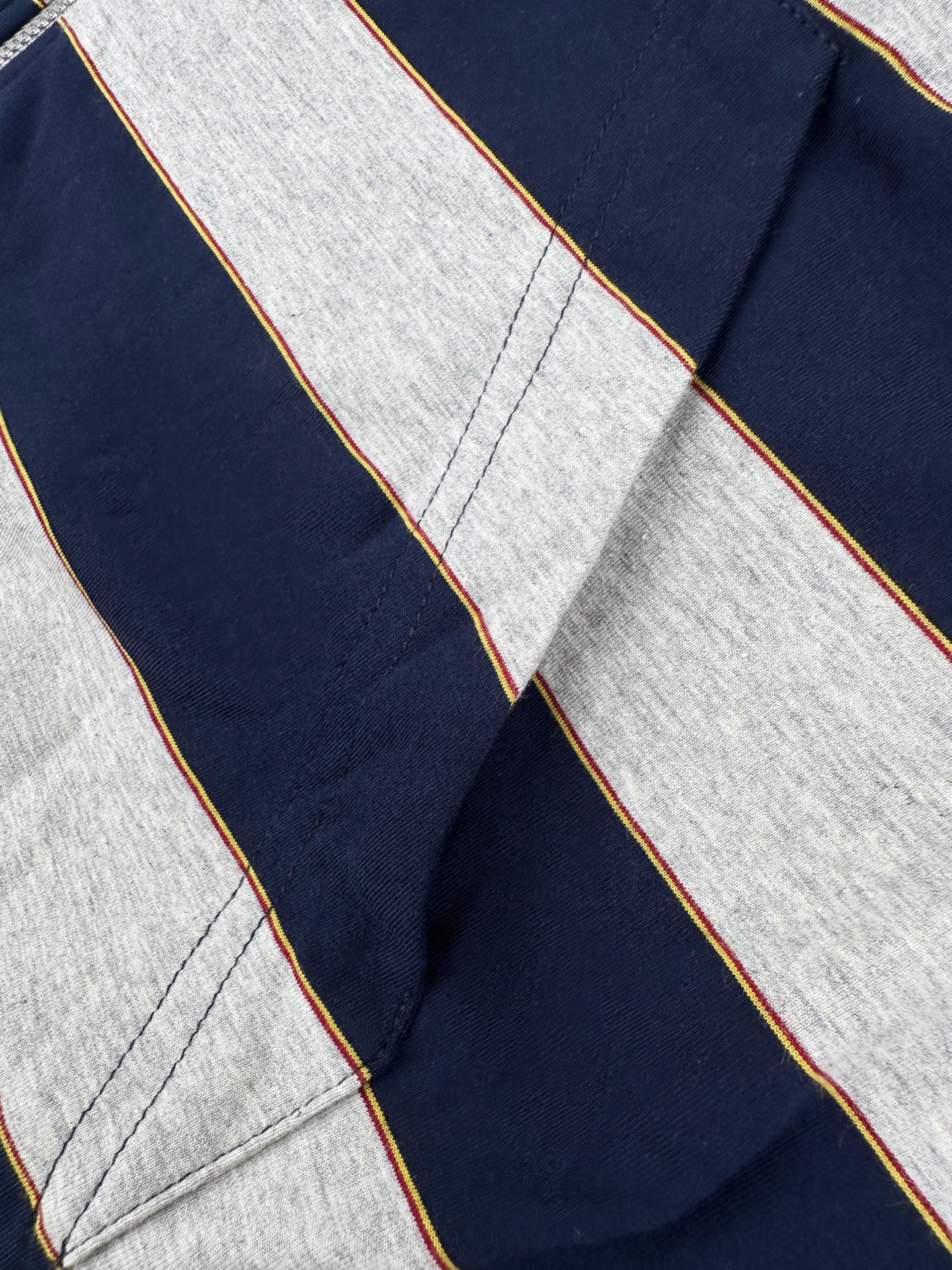 2026 Women's MM Logo Striped Hooded Coat (DD155)