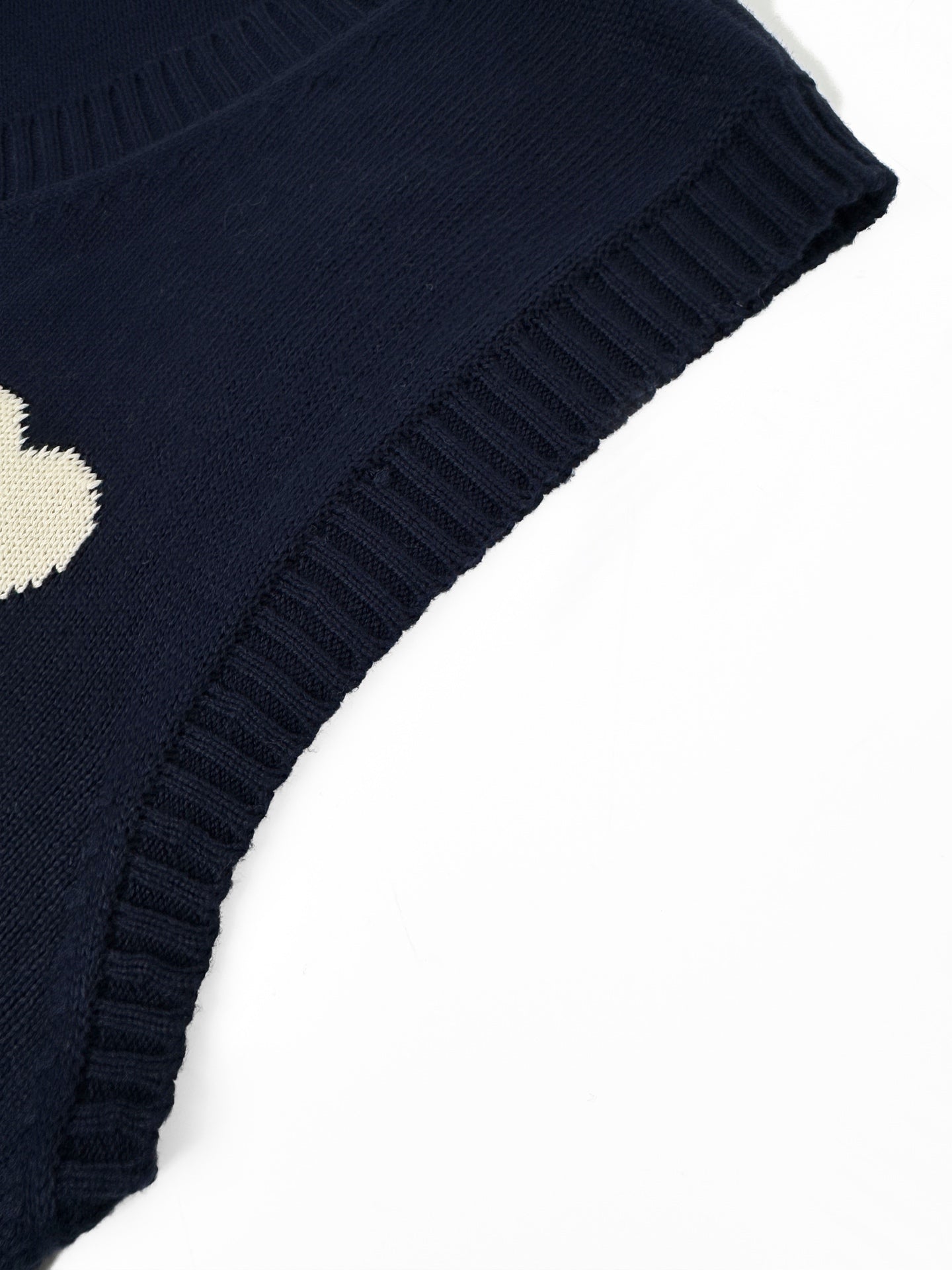 2026 New Triangle Brand Besticktes Poloshirt aus Wollmischung mit Reißverschluss vorne (25127-A70)