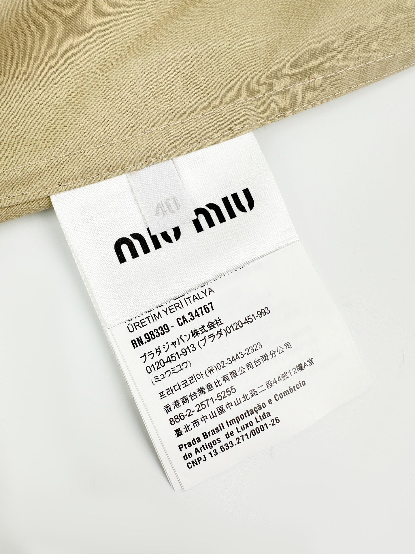 2026 Women's MM Logo Zipper Coat (FF806)