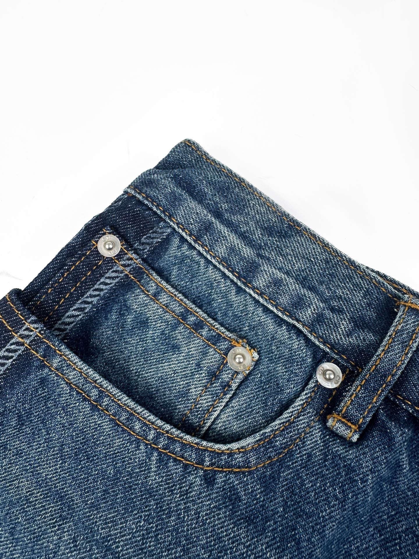 2026 New Style CD Laser Embroidered Denim Jeans (BB4008-B35)