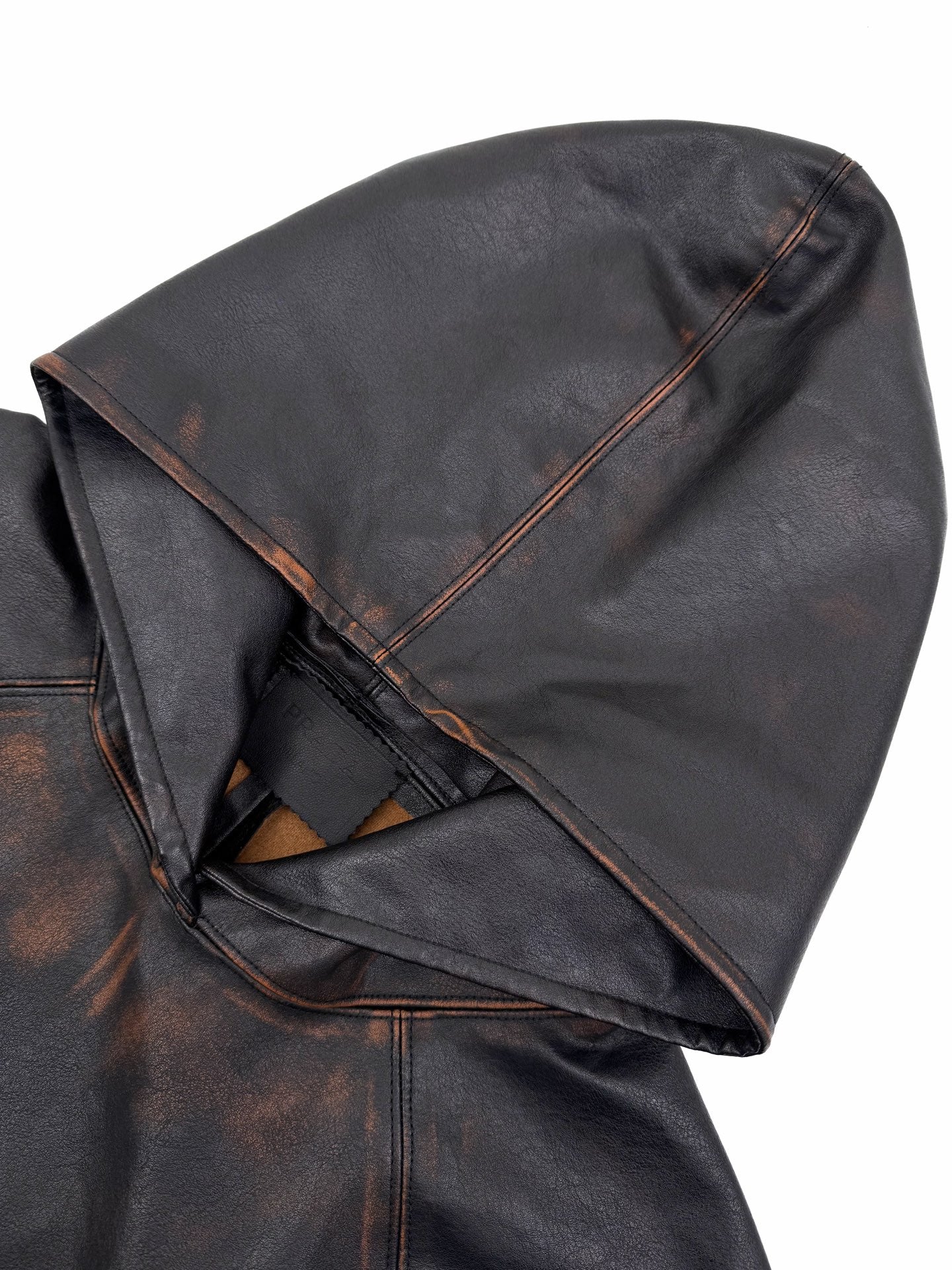 2026 new model Triangle Brand vintage hooded over-the-shoulder leather jacket (25240-D50)
