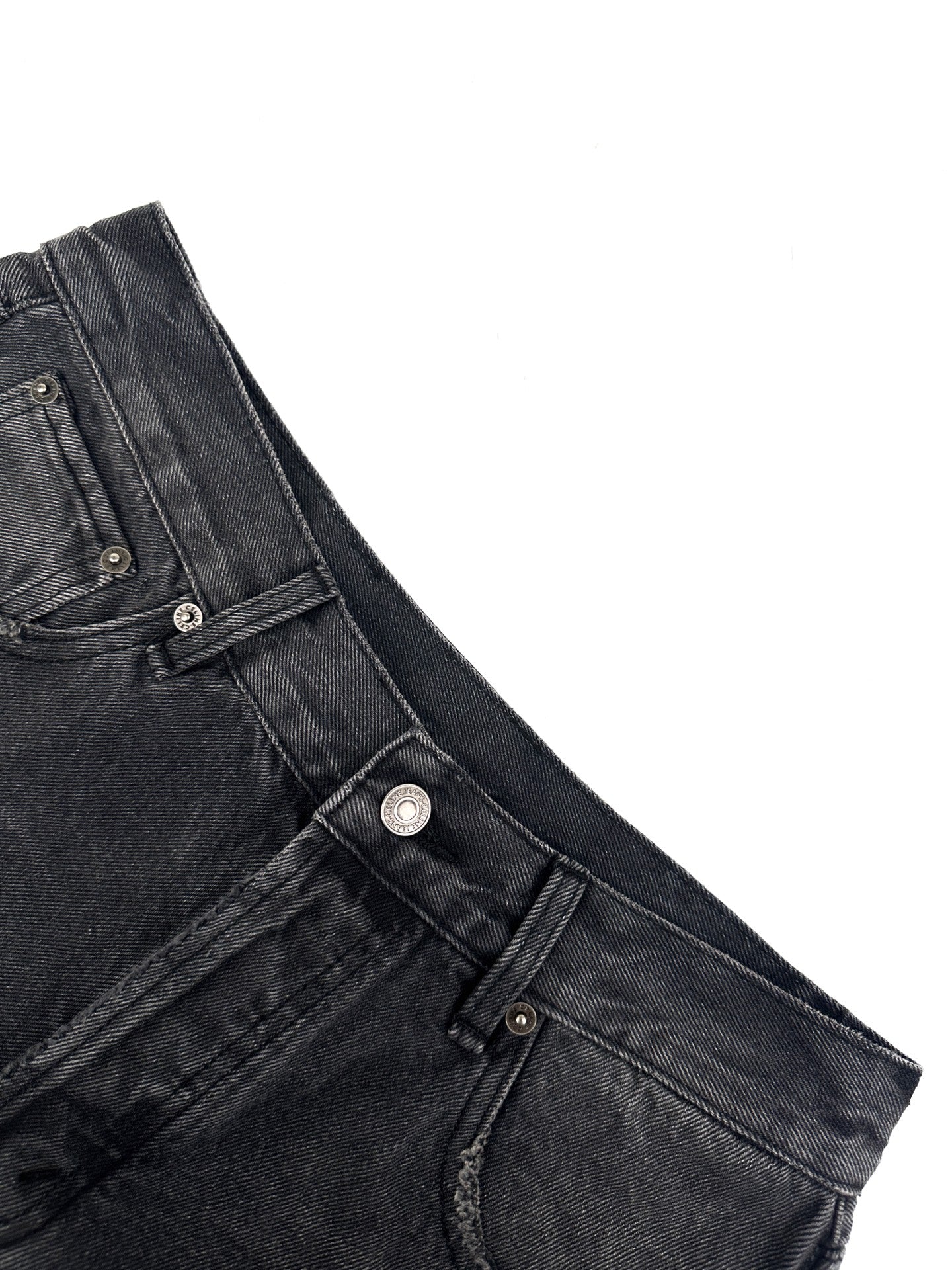 2026 New Model Ce Leather Embroidered Denim Pants (BB4007-B65)