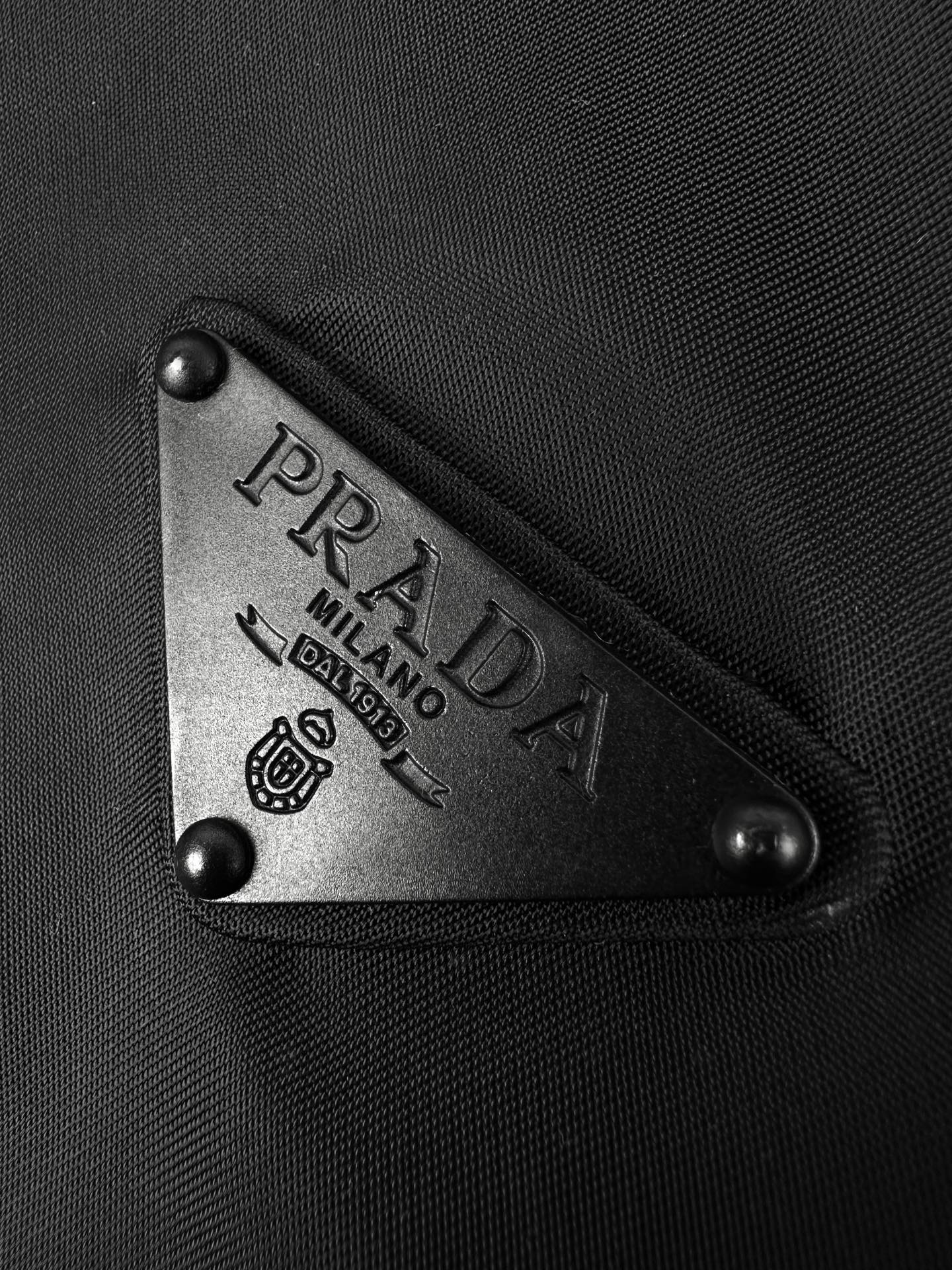 2026 Women's Triangle Brand Hooded Coat (EE438)