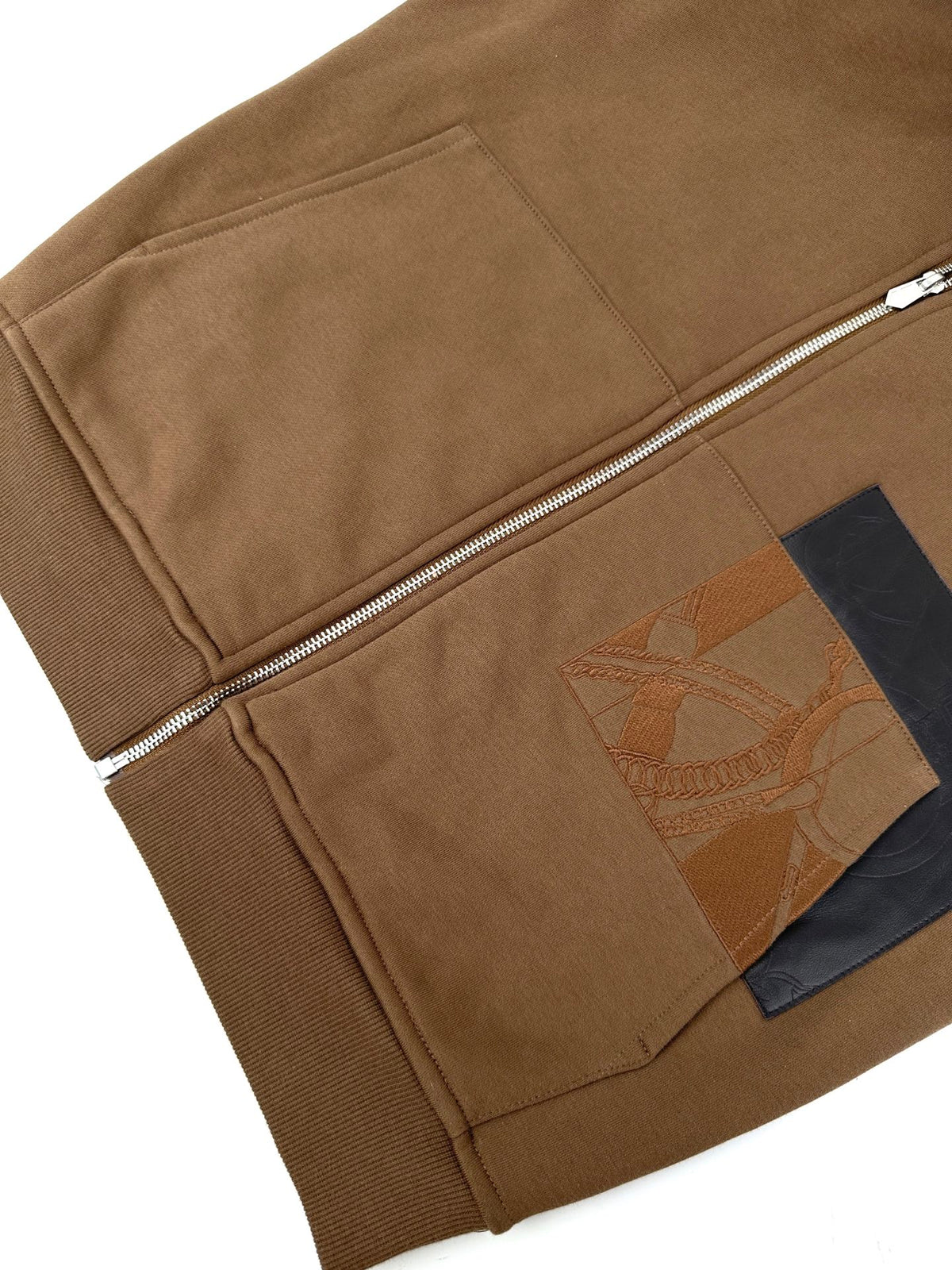 2026 New Model H Embroidered Leather Zipper Coat (AA684-B85)