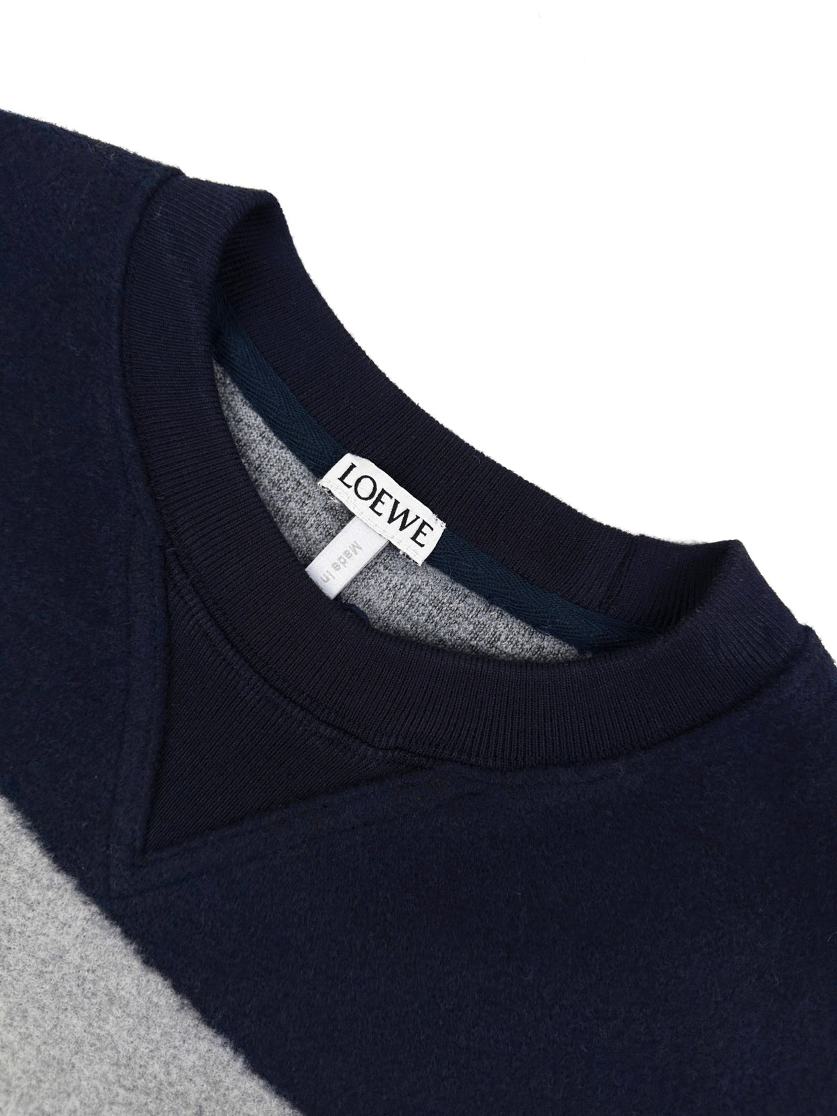 2026 New Style Way Embroidered Jacquard Sweater (AA697-B40)