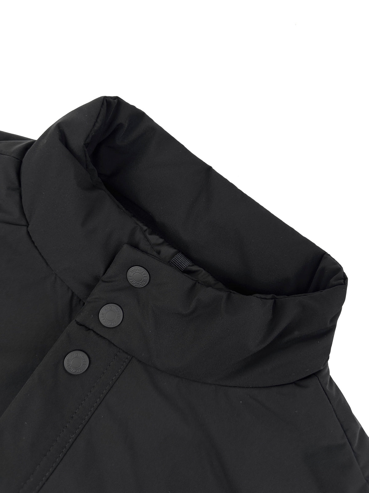 2026 New Mon Leather Patch Logo Down Jacket (AA679-D35)