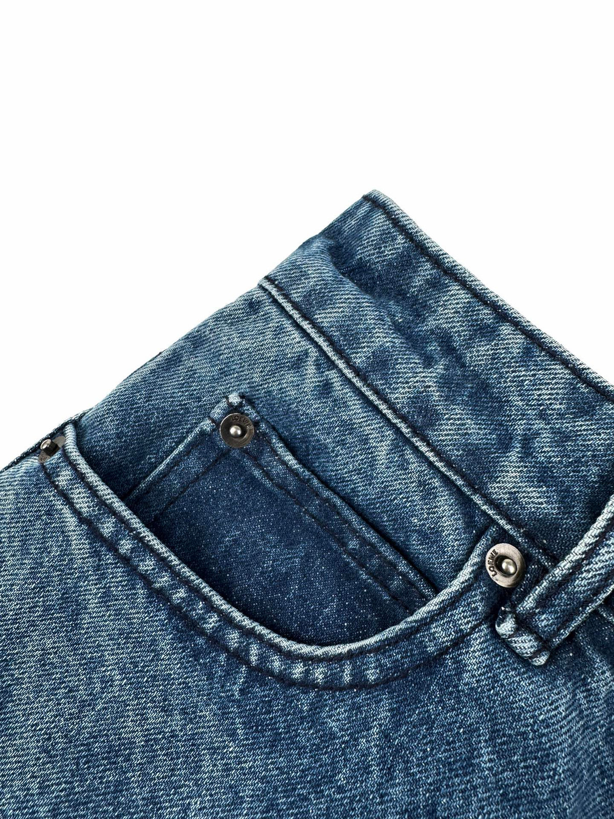 2026 Women's Way Denim Pants with Embroidered Logo (EE455)