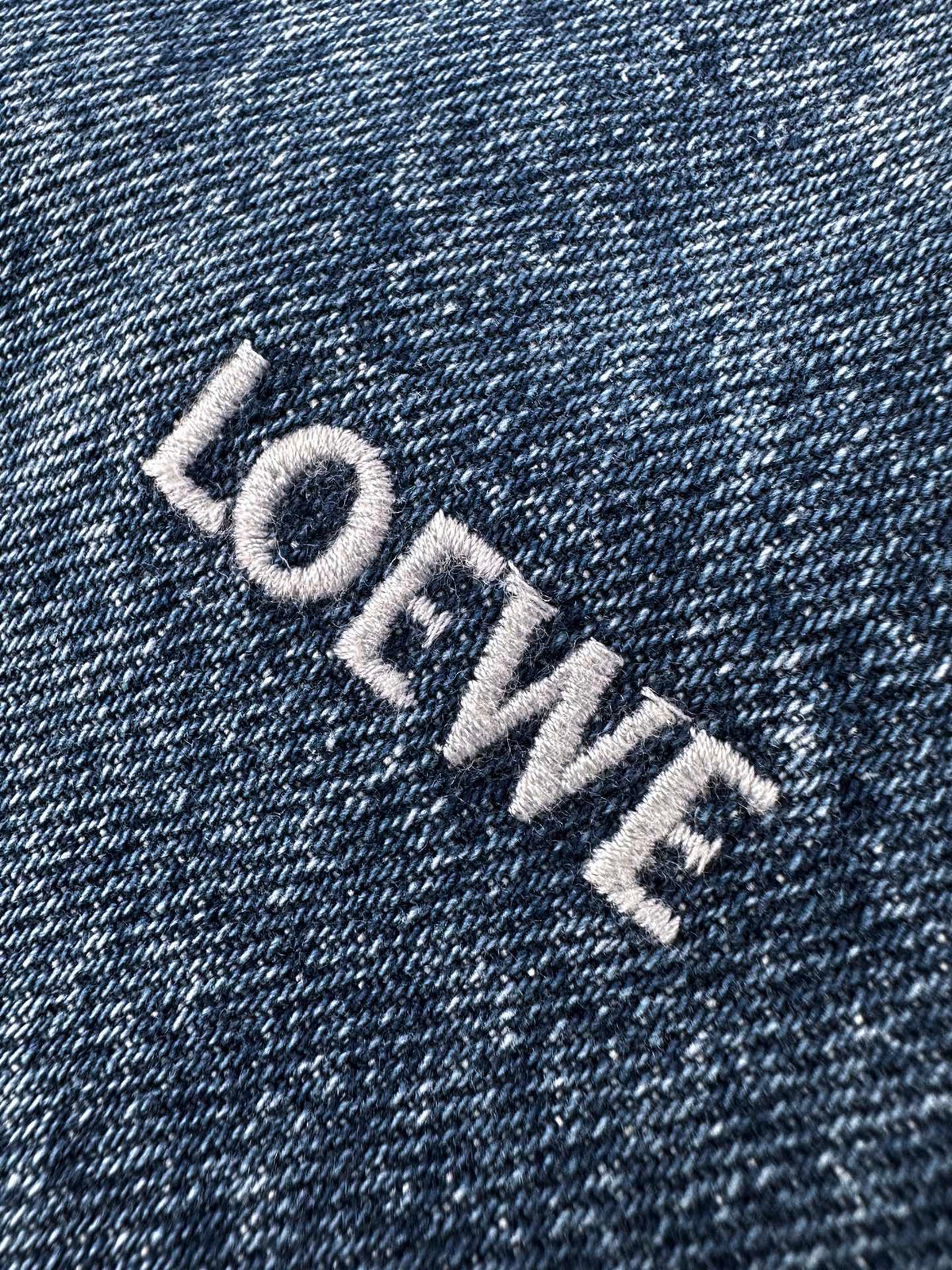 2026 Women's Way Denim Pants with Embroidered Logo (EE455)