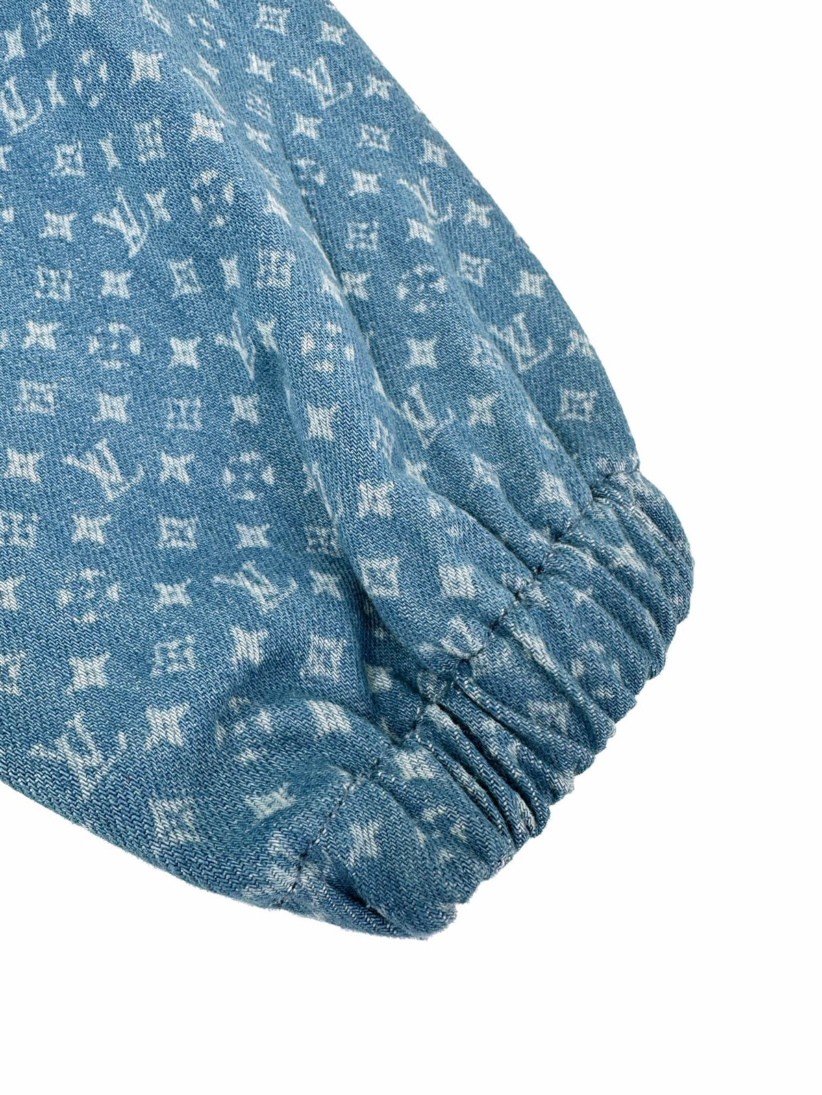 2026 Women's LY Labeled Full-Print Denim Jacket (EE450)