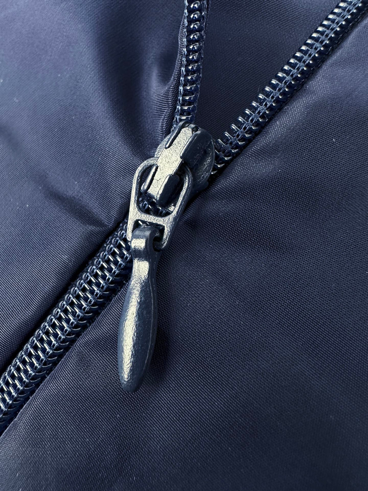 2026 Women's MM Logo Zipper Coat (DD196)