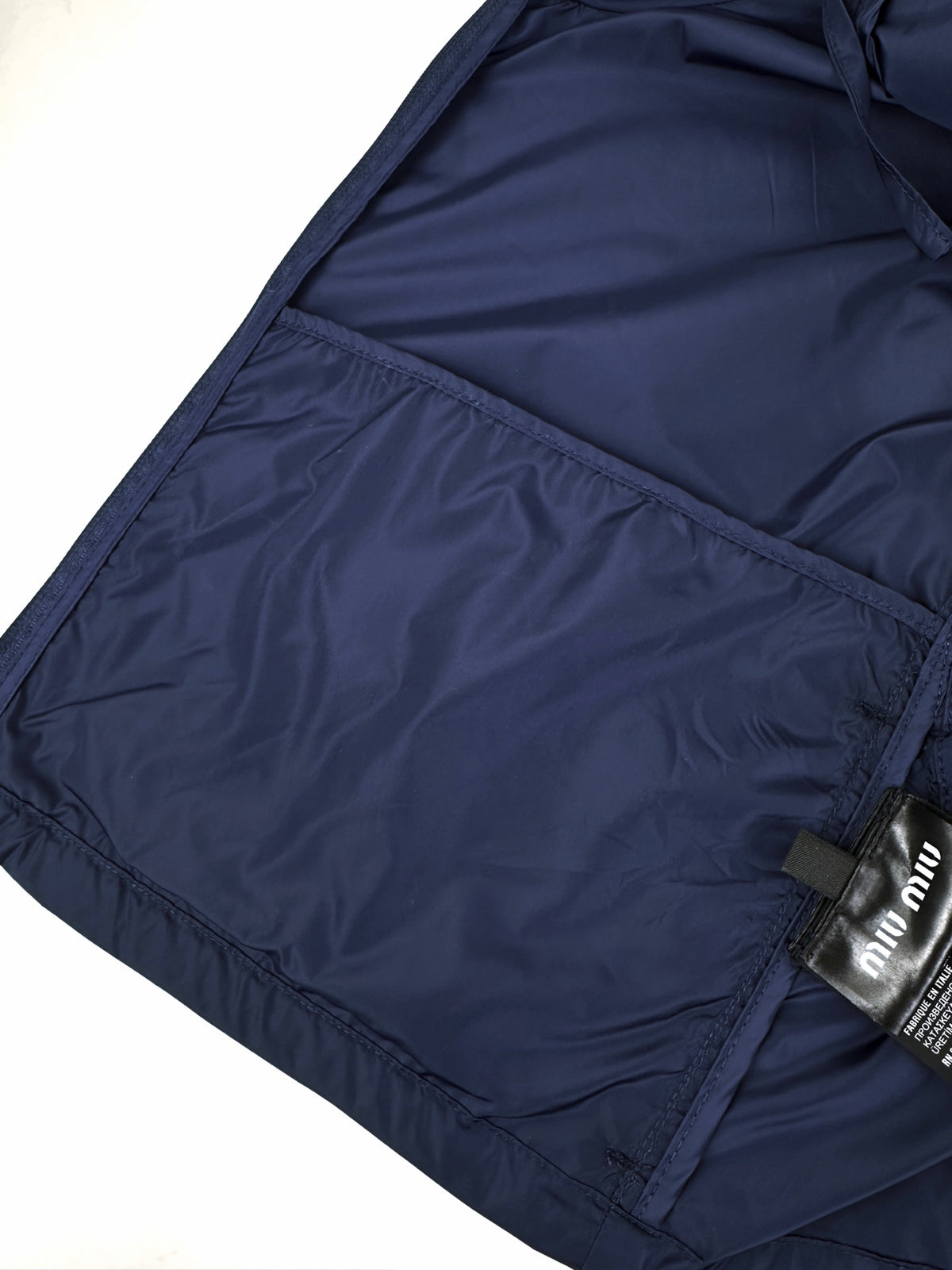 2026 Women's MM Logo Zipper Coat (DD196)