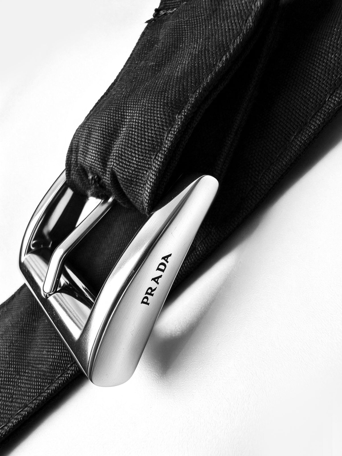2026 New Model Triangle Brand Double-Peaked Coat with Two Front Buttons (CC7030-D30)