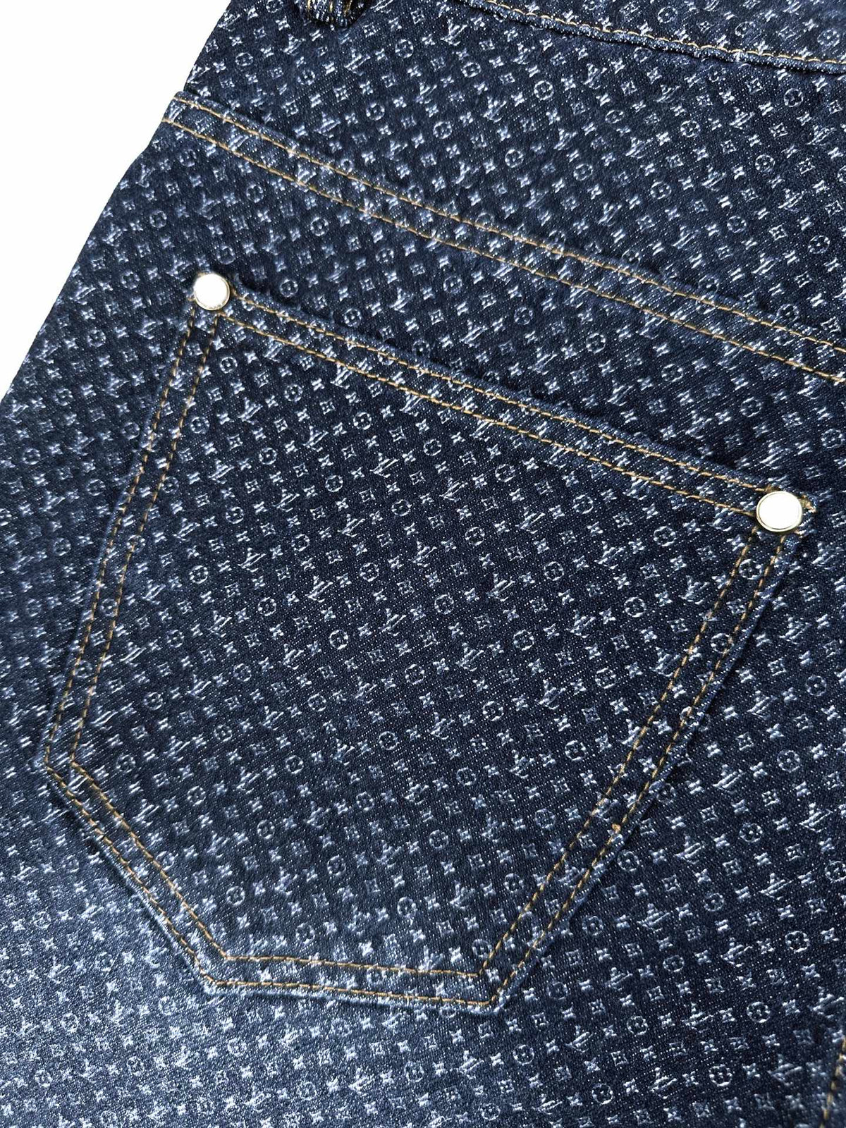 2026 New Model LY Printed Label Denim Pants (AA1038-B90)